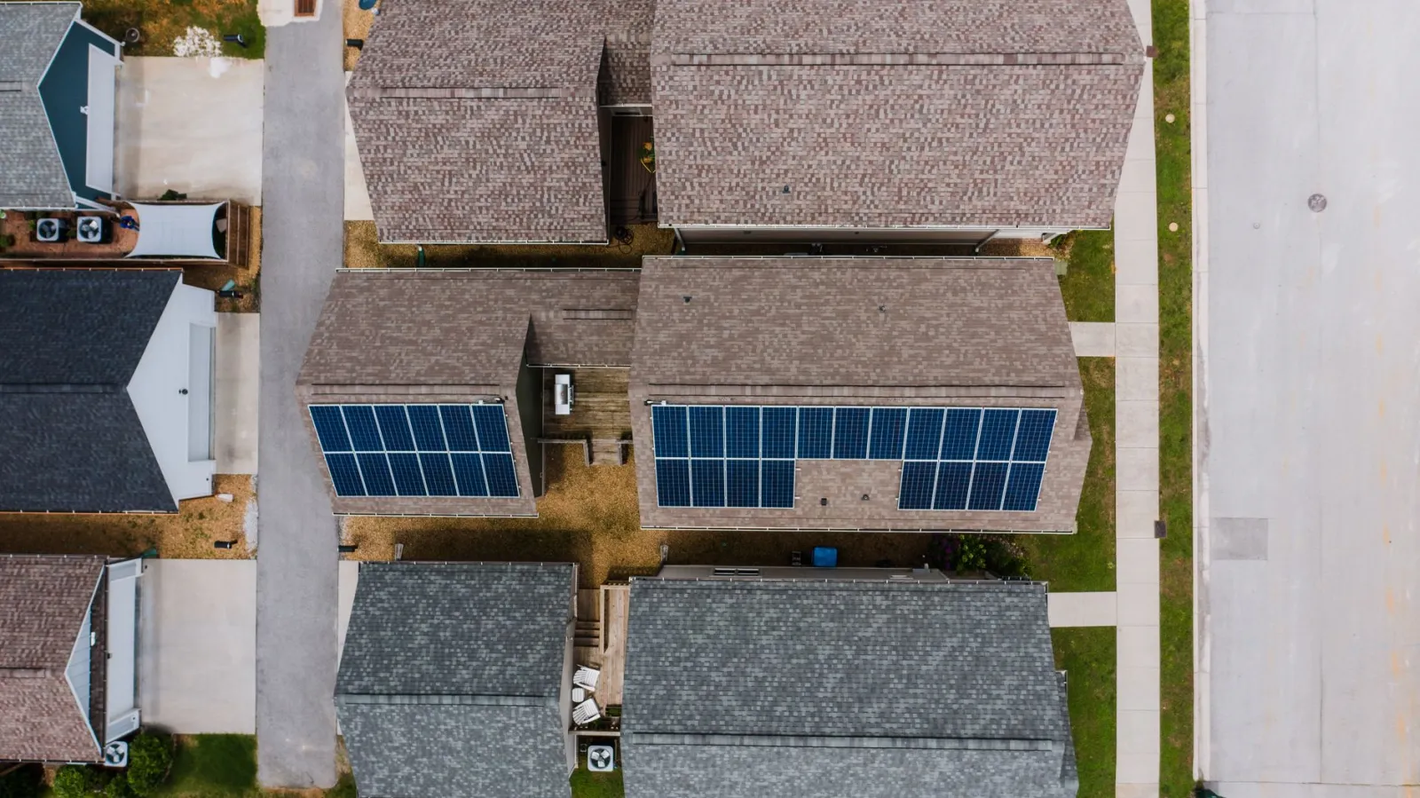 Zonnepanelen terugleveren netcongestie Flevoland: